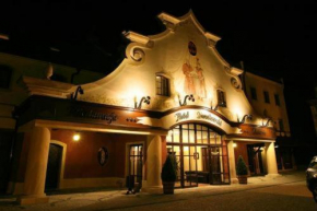  Hotel Nowodworski  Легница